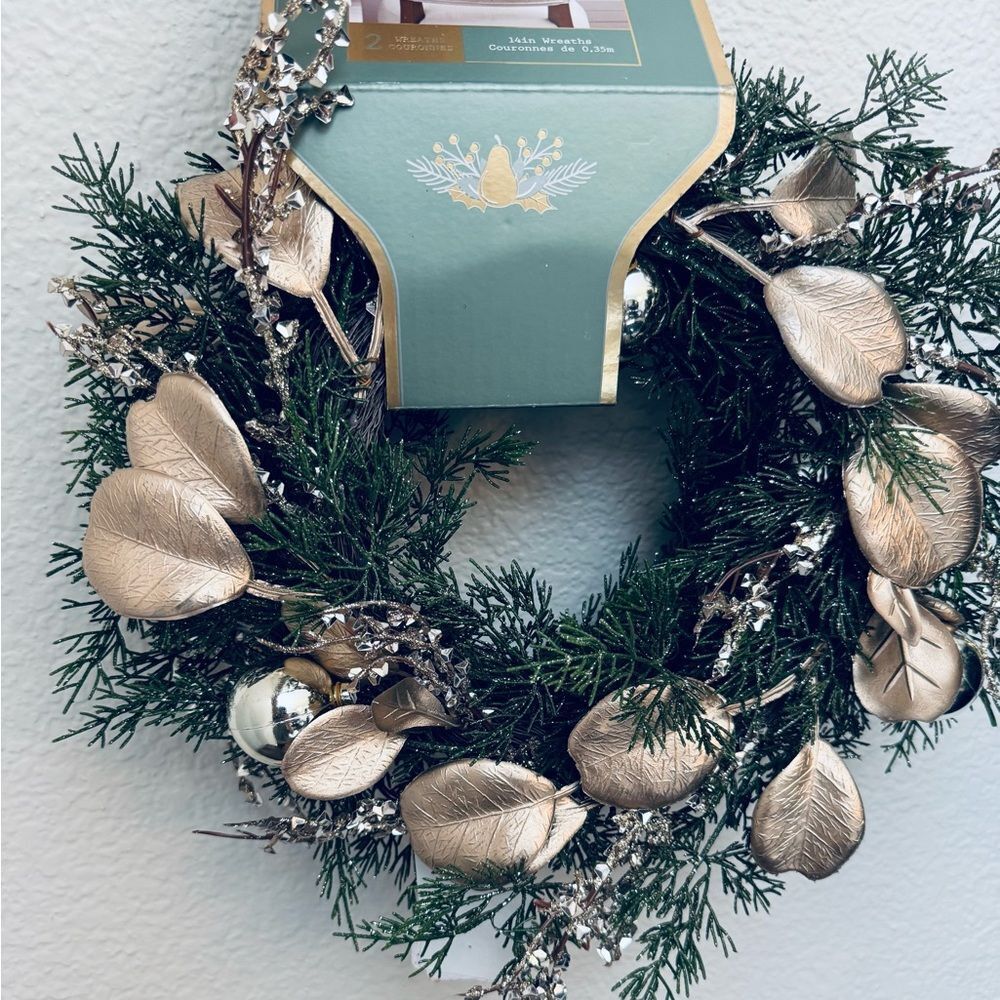 2-pc Christmas Gold Metallic Greenery Holiday Wreath Pair